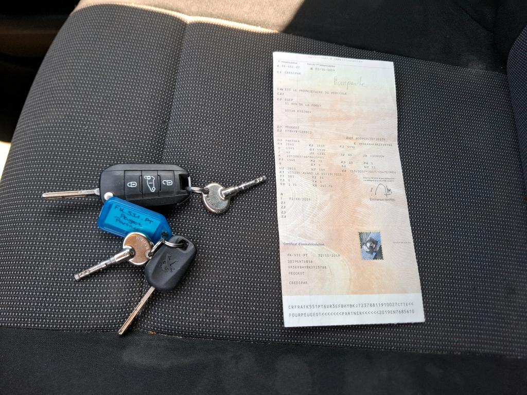 Peugeot PARTNER FOURGON STANDARD 1000 KG BLUEHDI 100 S&S BVM5 PREMIUM 2019