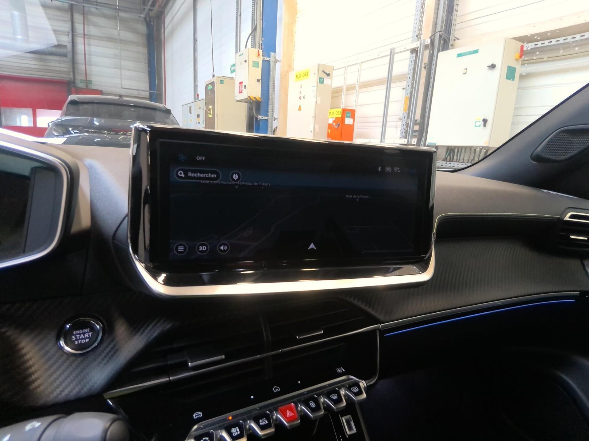 Peugeot 2008 Electrique 54 kWh 156 ch GT 2025