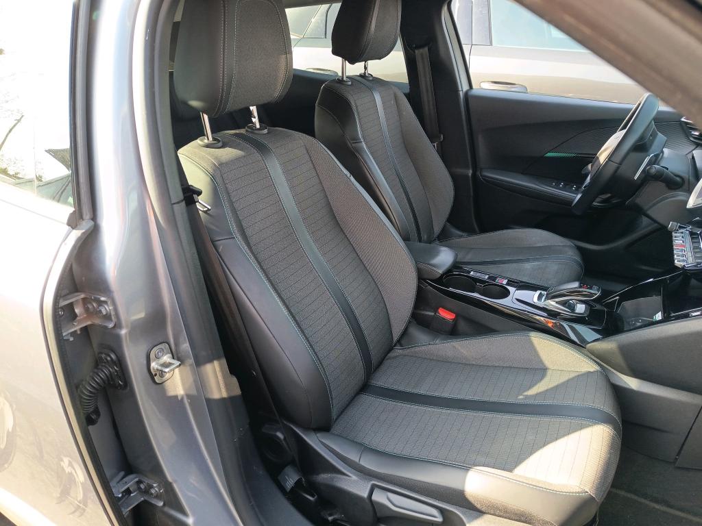 Peugeot 2008 BlueHDi 130 S&S EAT8 Allure 2021