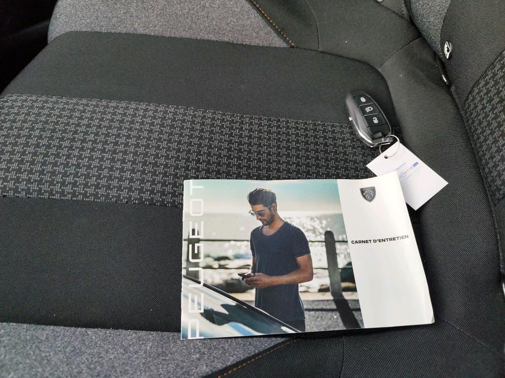 Peugeot 3008 BlueHDi 130ch S&S EAT8 Active Pack 2022