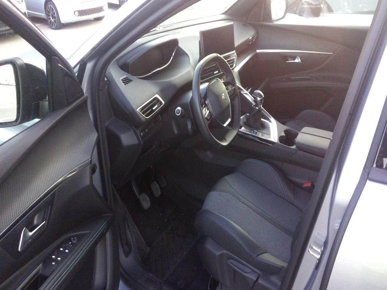 Foto Peugeot 5008 3