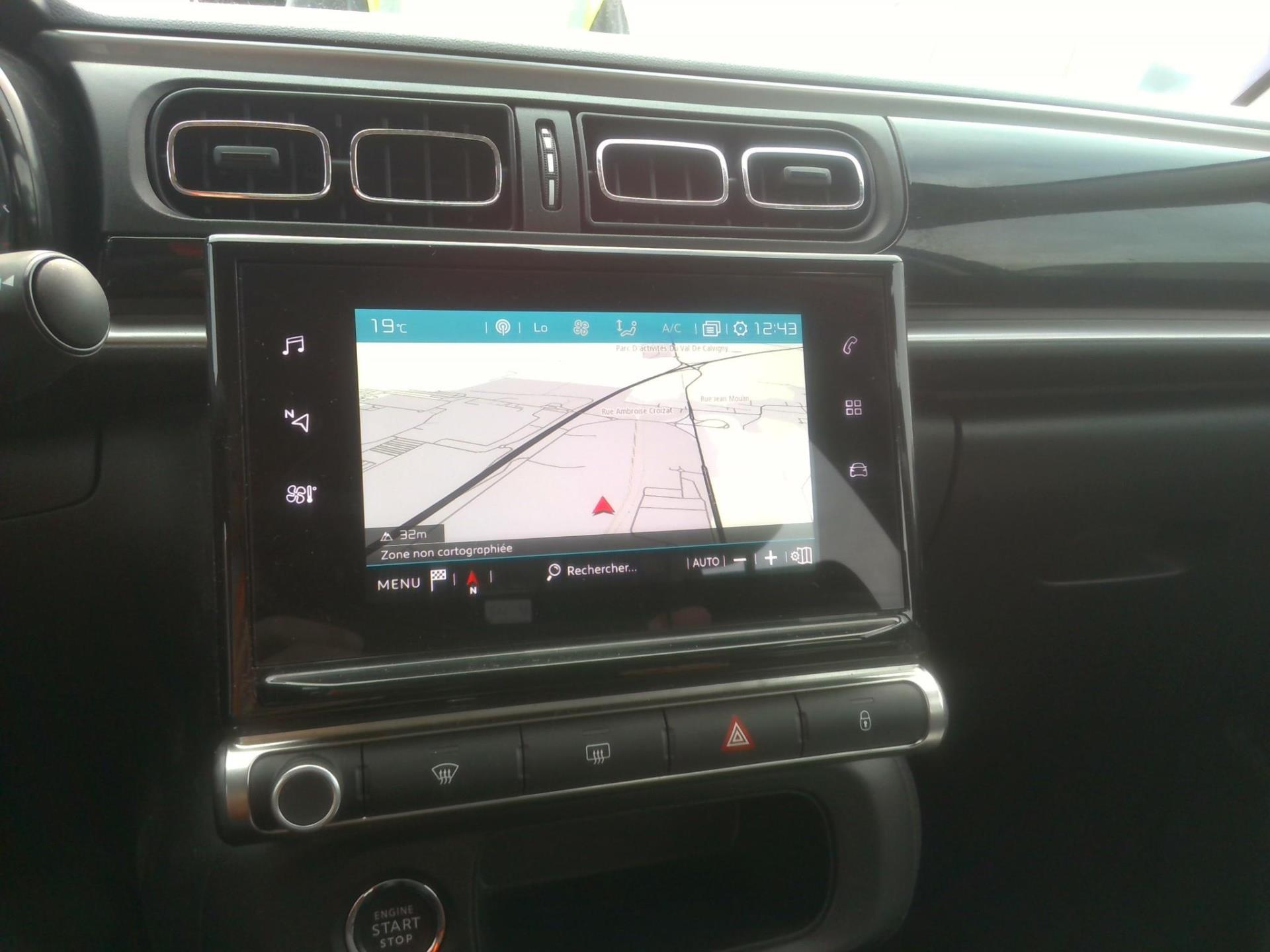 Citroen C3 PureTech 83 S&S BVM5 Shine 2022