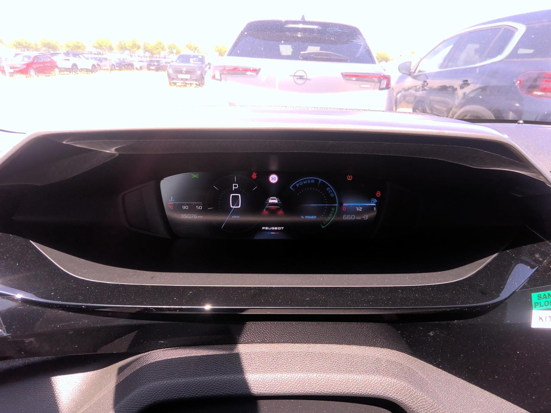 Peugeot 308 Hybrid 145 e-DCS6 Allure 2025