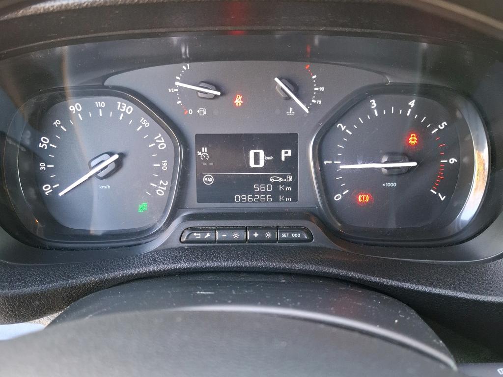 Peugeot EXPERT FGN TOLE STANDARD 2.0  BLUEHDI 120 S&S EAT8 ASPHALT 2020