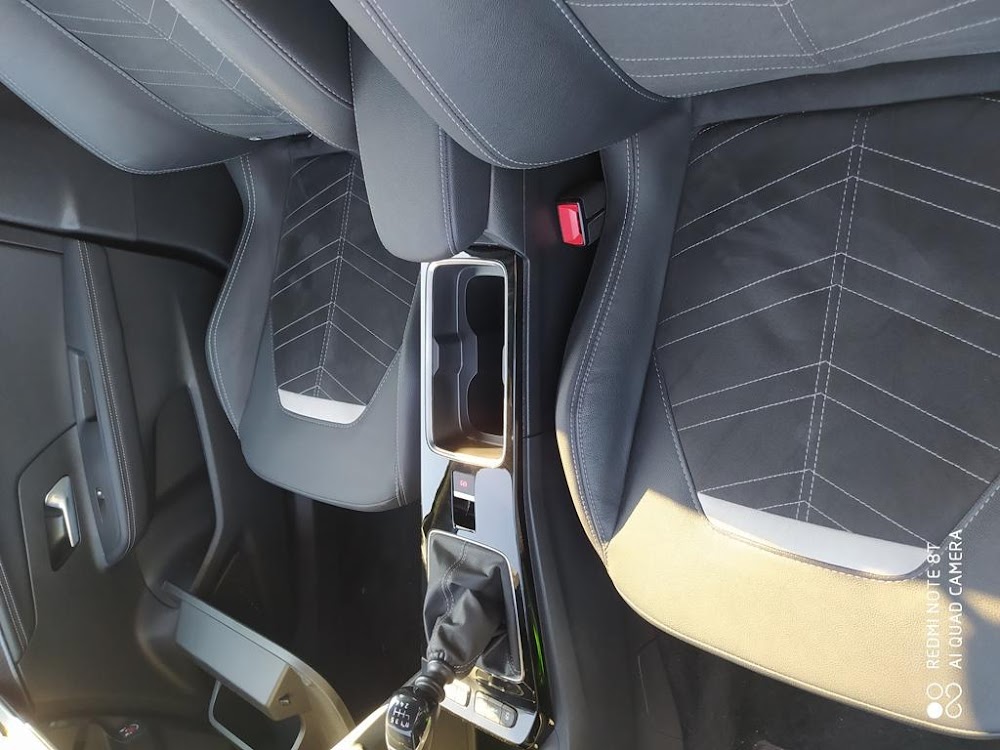 Foto Opel Mokka 12