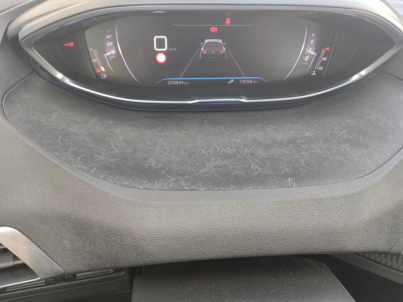 Foto Peugeot 5008 8