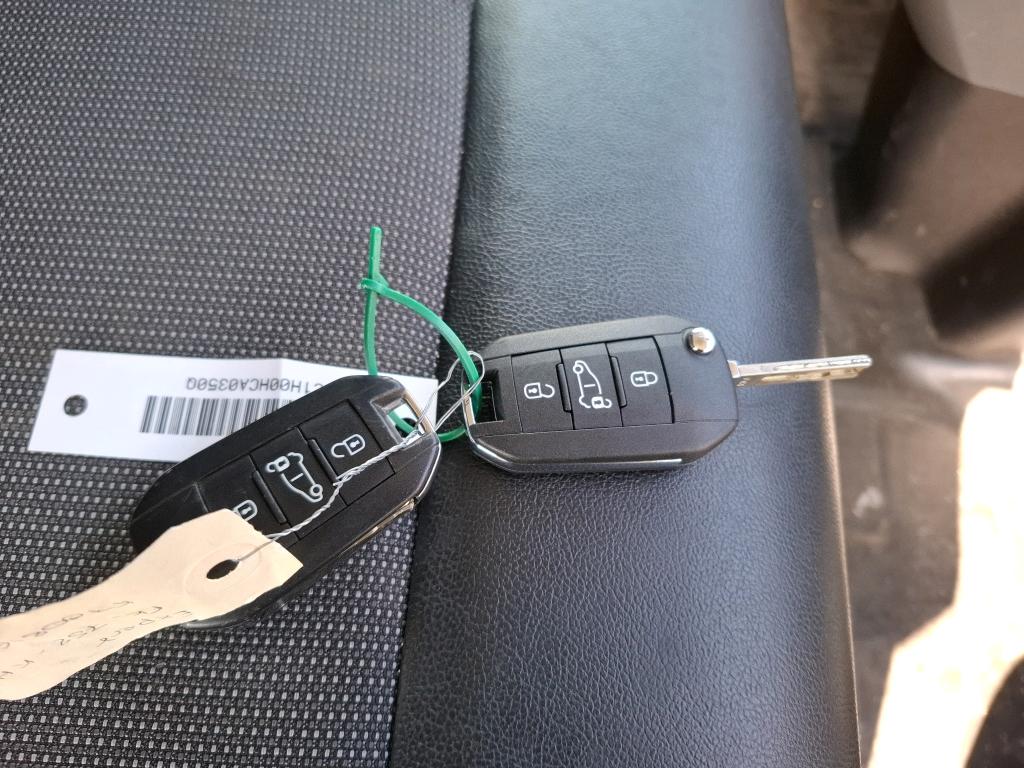 Peugeot EXPERT FGN TOLE STANDARD 1.5 BLUEHDI 120 S&S BVM6 ASPHALT 2019