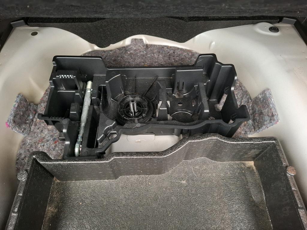 Peugeot 2008 PureTech 130 S&S BVM6 Allure Pack 2022