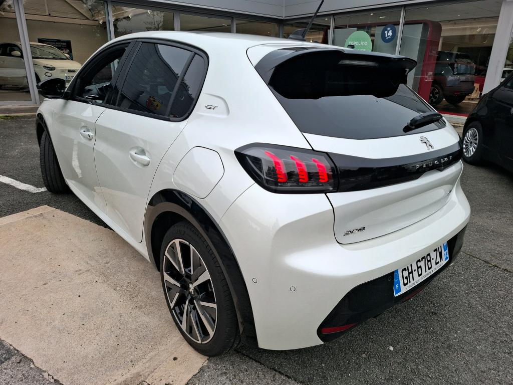 Peugeot 208 PureTech 100 S&S EAT8 GT 2022