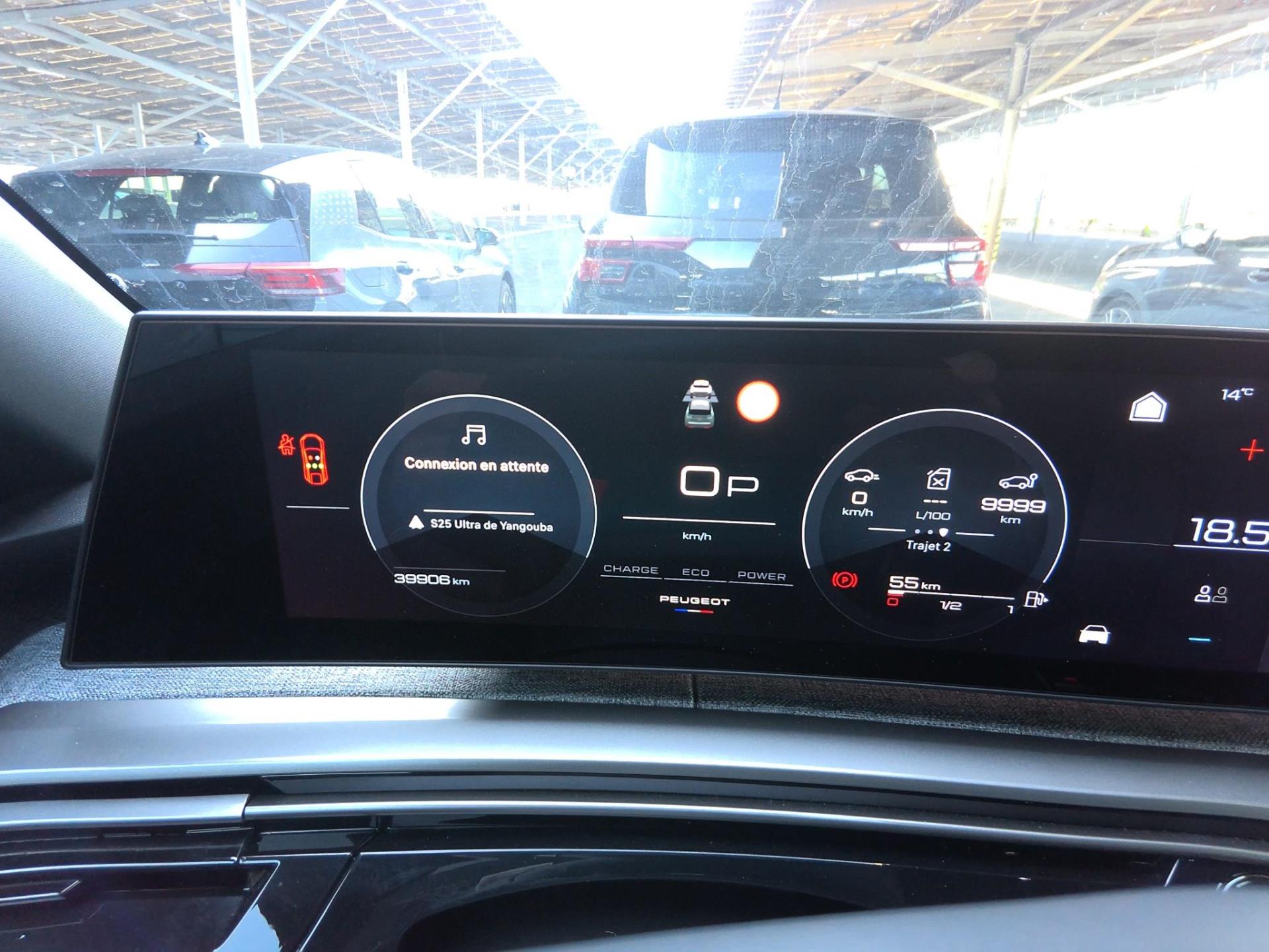 Peugeot 3008 Hybrid 145 e-DCS6 Allure 2025