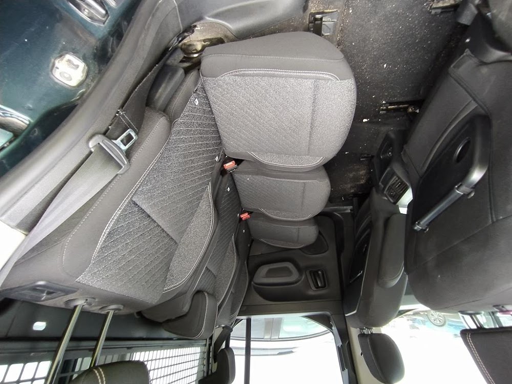 Foto Peugeot Rifter 12