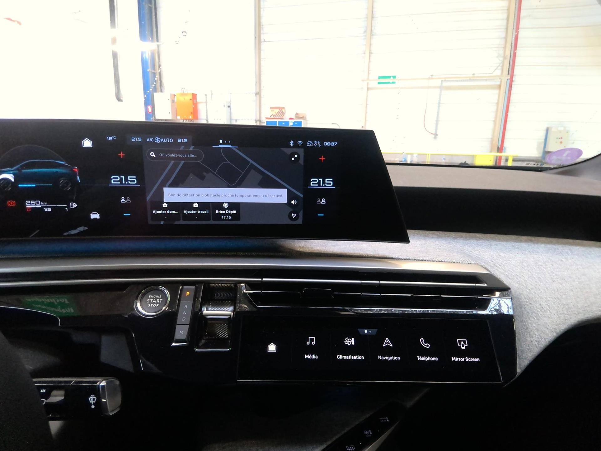 Peugeot 3008 Hybrid 136 e-DCS6 Allure 2024