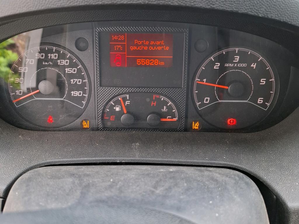 Peugeot BOXER TOLE 335 L3H2 BLUEHDI 140 S&S ASPHALT 2021