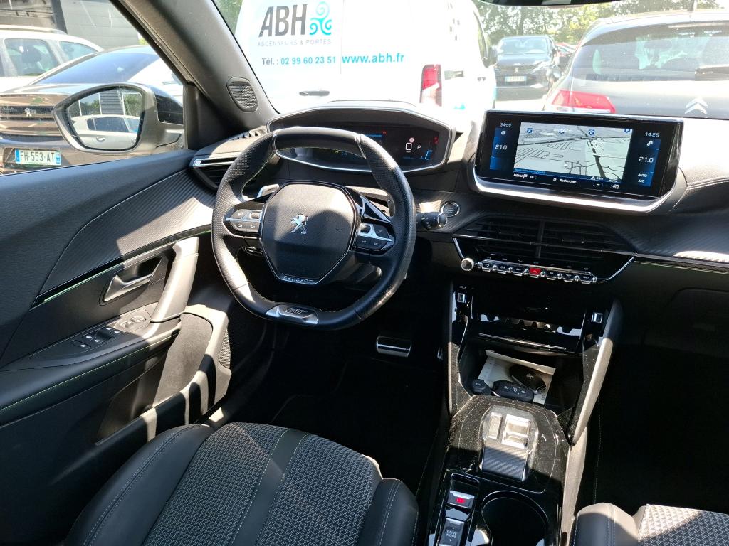 Peugeot 2008 BlueHDi 130 S&S EAT8 GT 2022