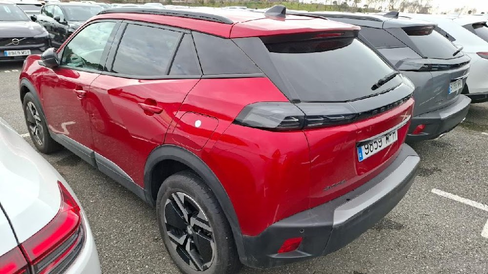 Foto Peugeot 2008 8