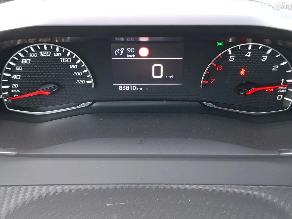 Peugeot 2008 BlueHDi 110 S&S BVM6 Active Pack 2021