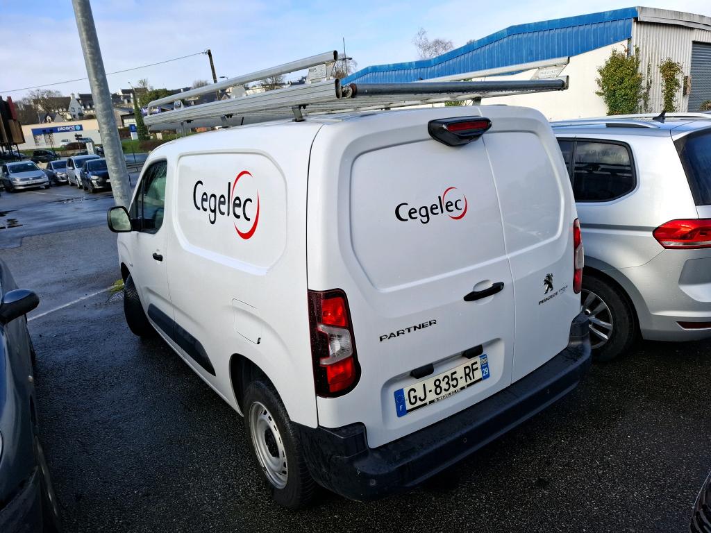Peugeot PARTNER FOURGON STANDARD 650 KG BLUEHDI 100 S&S BVM6 ASPHALT 2022