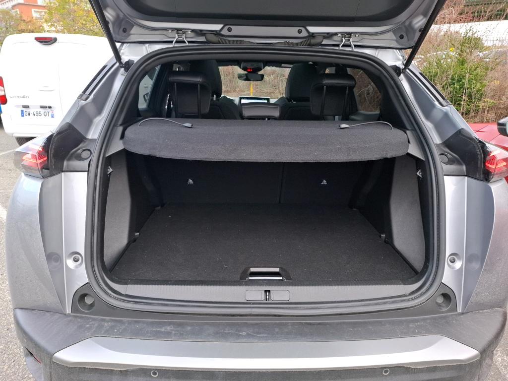 Peugeot 2008 PureTech 130 S&S EAT8 GT 2024