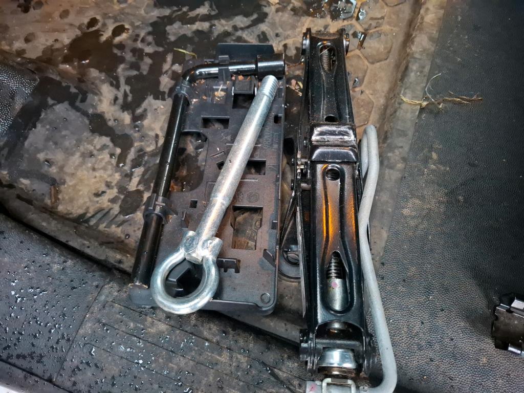 Citroen BERLINGO VAN XL 950 BLUEHDI 100 S&S BVM5 CLUB 2020