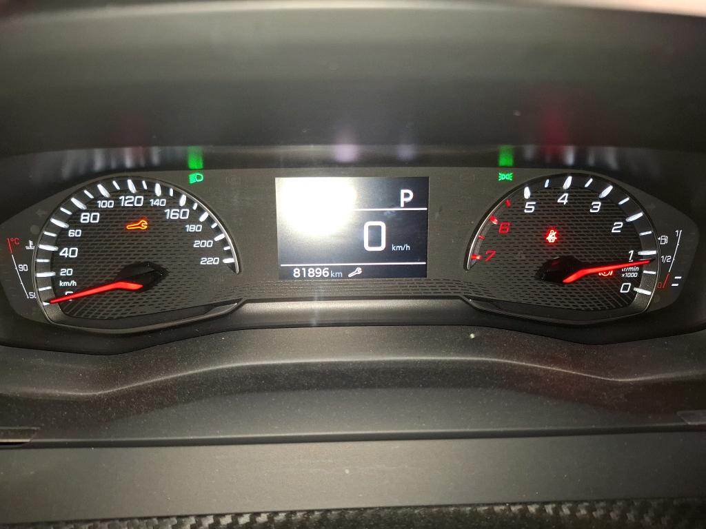 Peugeot 2008 BlueHDi 130 S&S EAT8 Allure 2021