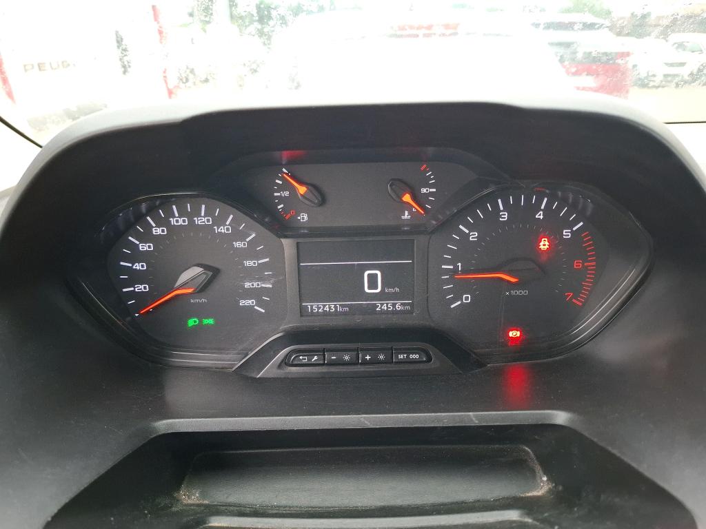 Peugeot PARTNER FOURGON STANDARD 650 KG BLUEHDI 130 S&S EAT8 ASPHALT 2022