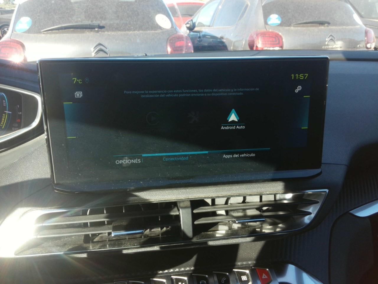 Foto Peugeot 3008 Plug-in Hybrid 7