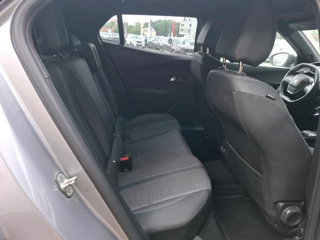 Peugeot 2008 BlueHDi 130 S&S EAT8 Allure Pack 2023
