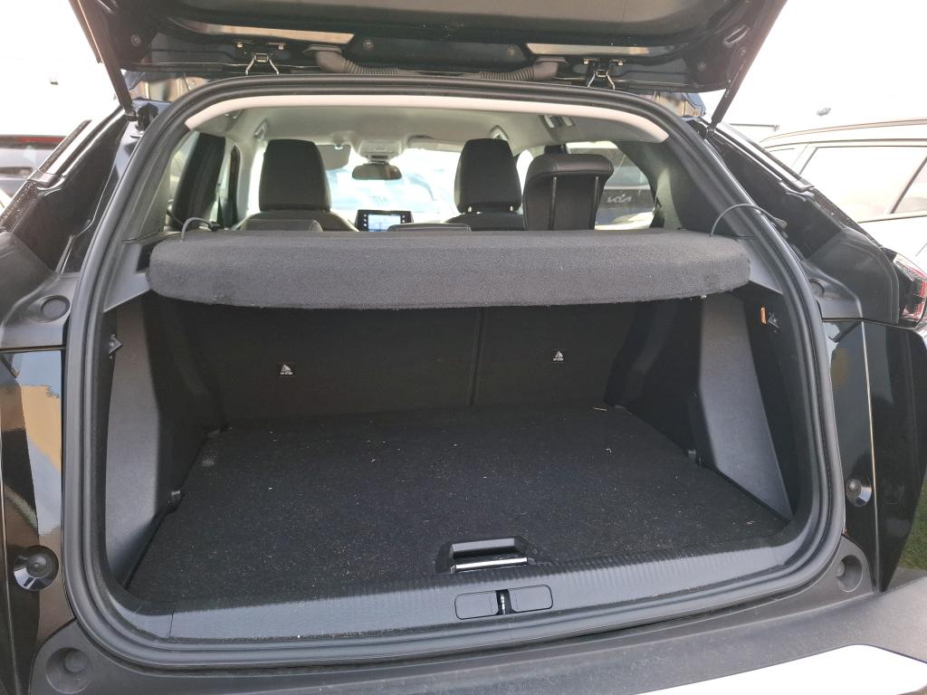 Peugeot 2008 BlueHDi 130 S&S EAT8 Allure 2022