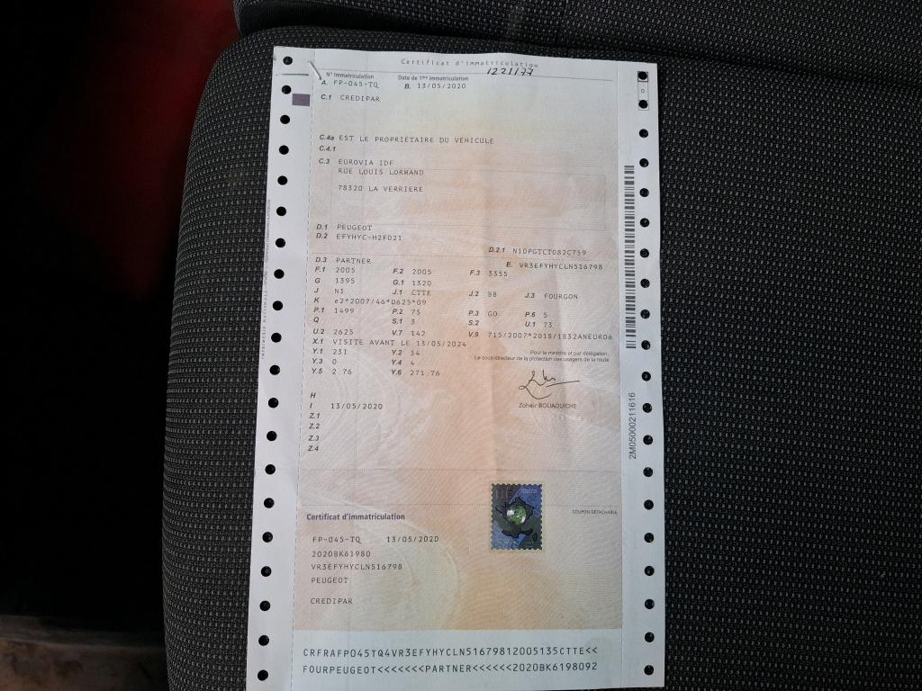 Peugeot PARTNER FOURGON STANDARD 650 KG BLUEHDI 100 S&S BVM5 PREMIUM 2020