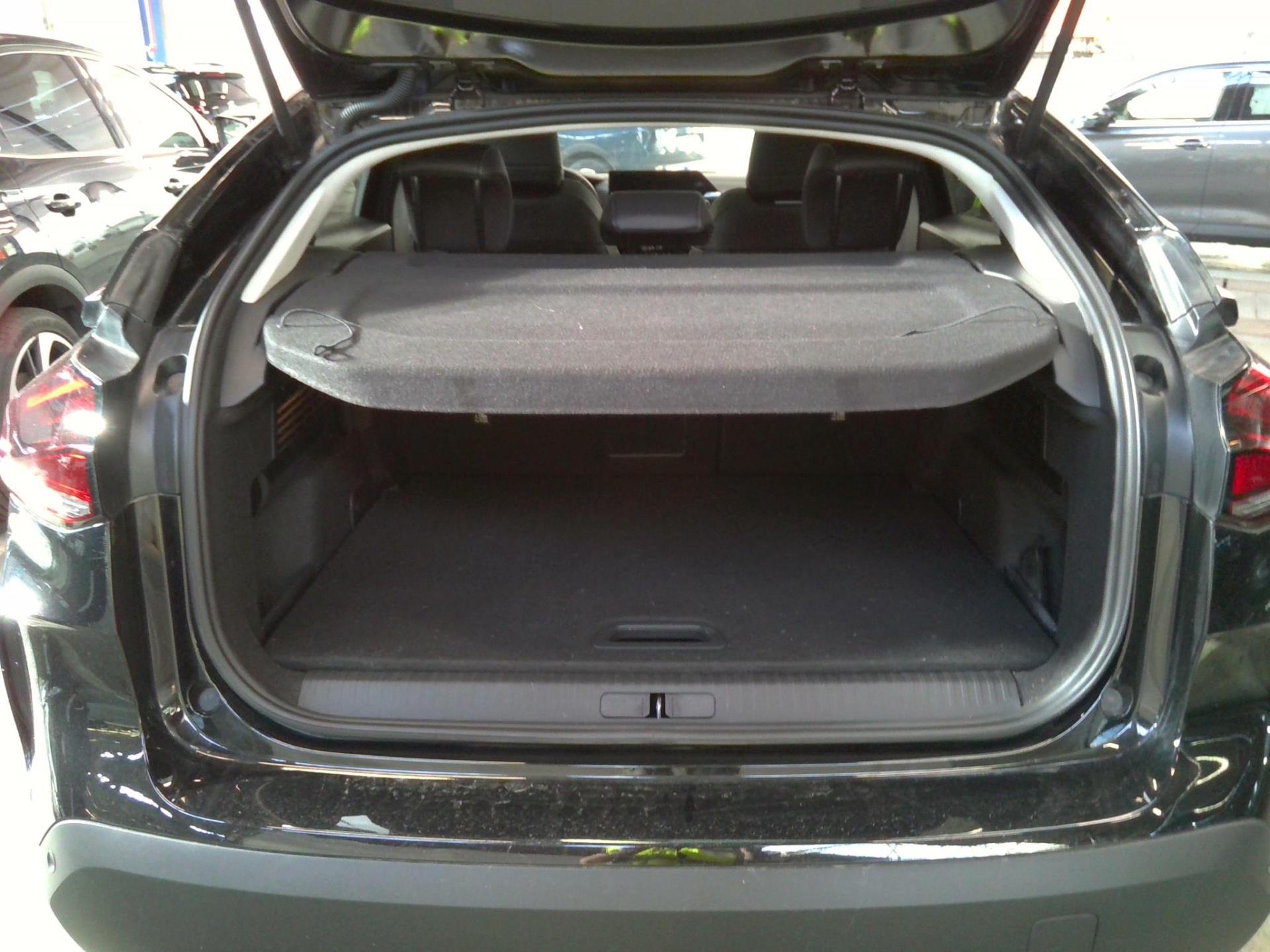 Citroen C4 PureTech 130 S&S EAT8 Shine 2023