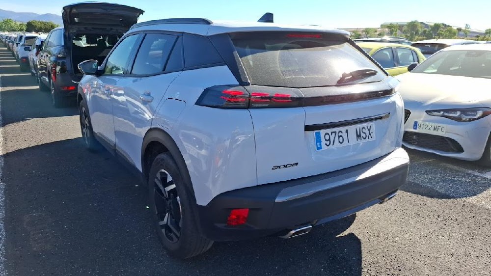 Foto Peugeot 2008 6