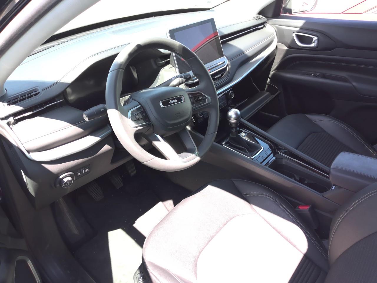 Foto Jeep Compass 4