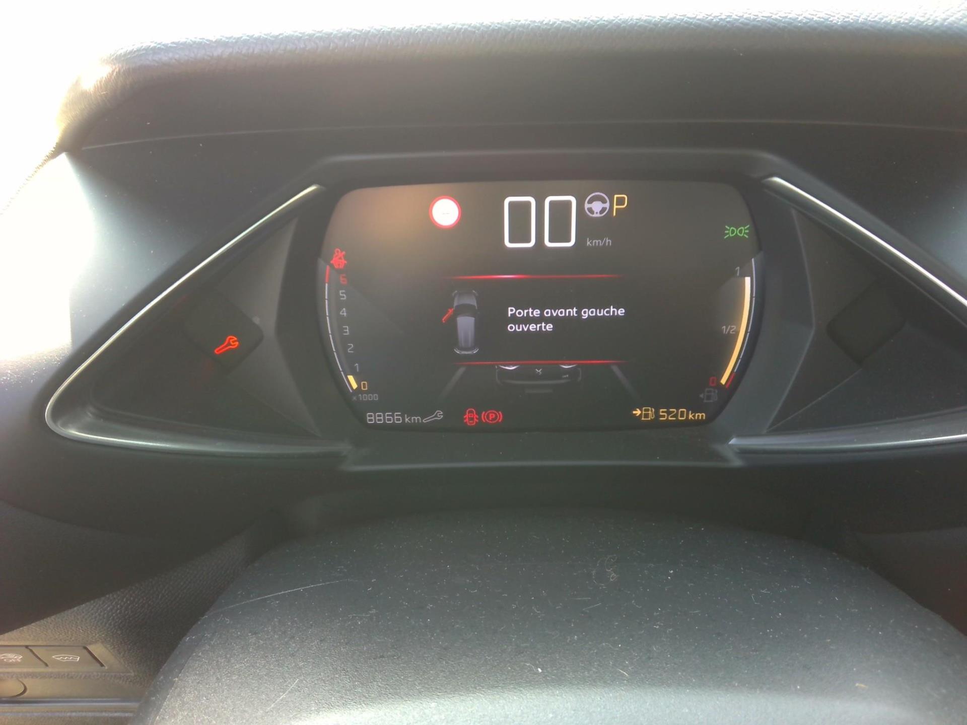 DS DS3 Crossback PureTech 155 EAT8 Rivoli 2022