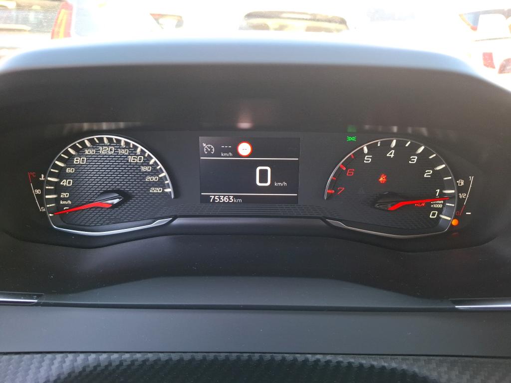 Peugeot 2008 BlueHDi 110 S&S BVM6 Active Pack 2022