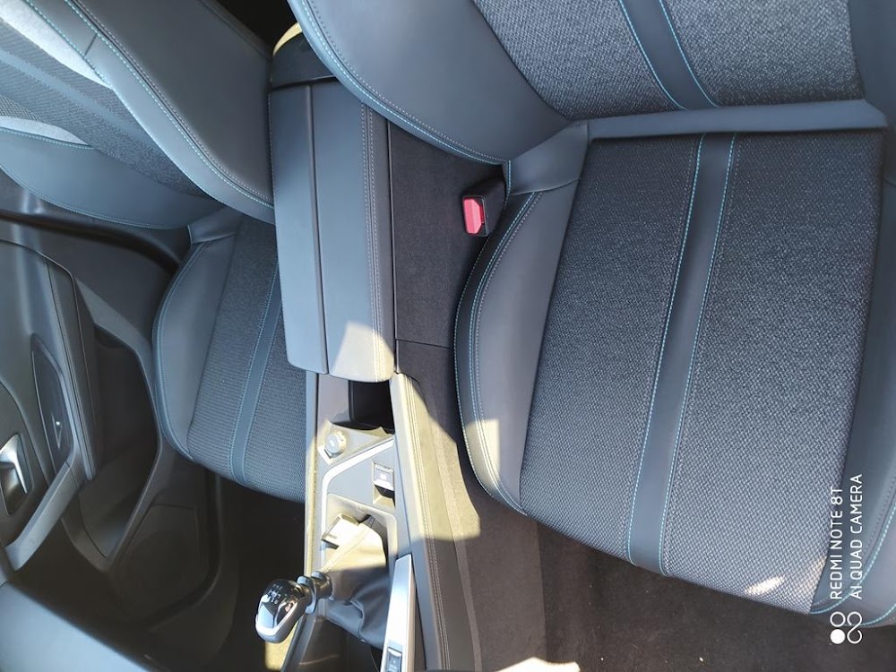 Foto Peugeot 308 12