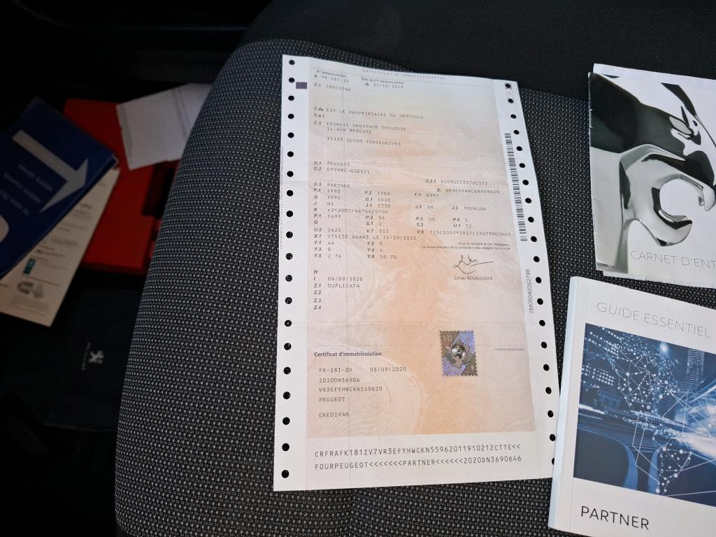 Peugeot PARTNER FOURGON STANDARD 650 KG BLUEHDI 75 BVM5 PREMIUM 2019
