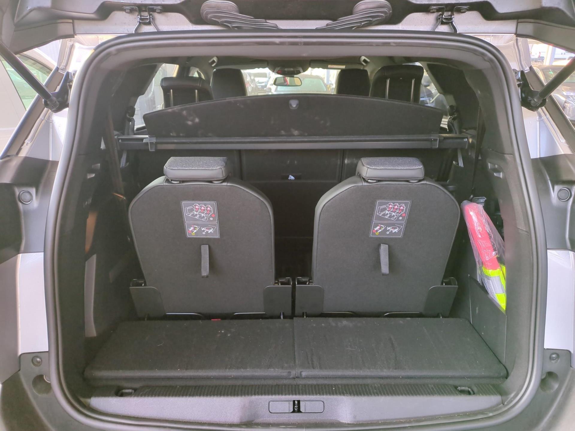 Peugeot 5008 BlueHDi 130ch S&S EAT8 Allure Pack 2024