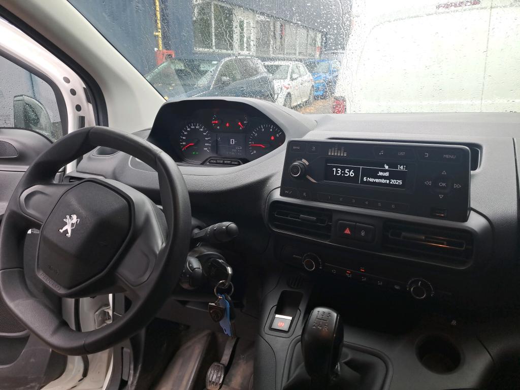 Peugeot PARTNER FOURGON STANDARD 650 KG BLUEHDI 100 S&S BVM5 PREMIUM 2020