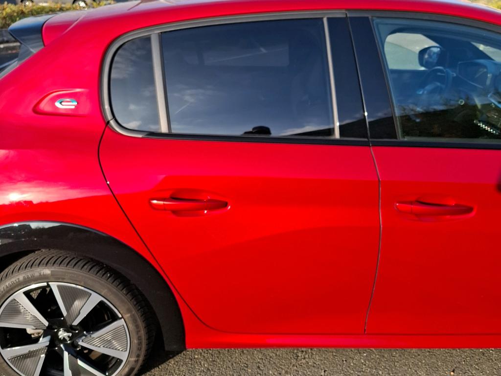 Peugeot 208 Electrique 50 kWh 136ch GT 2022