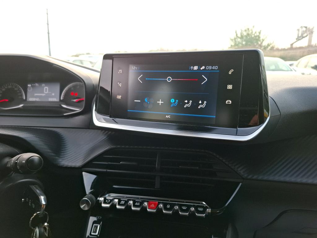 Peugeot 208 BLUEHDI 100 S&S BVM6 PREMIUM PACK 2021