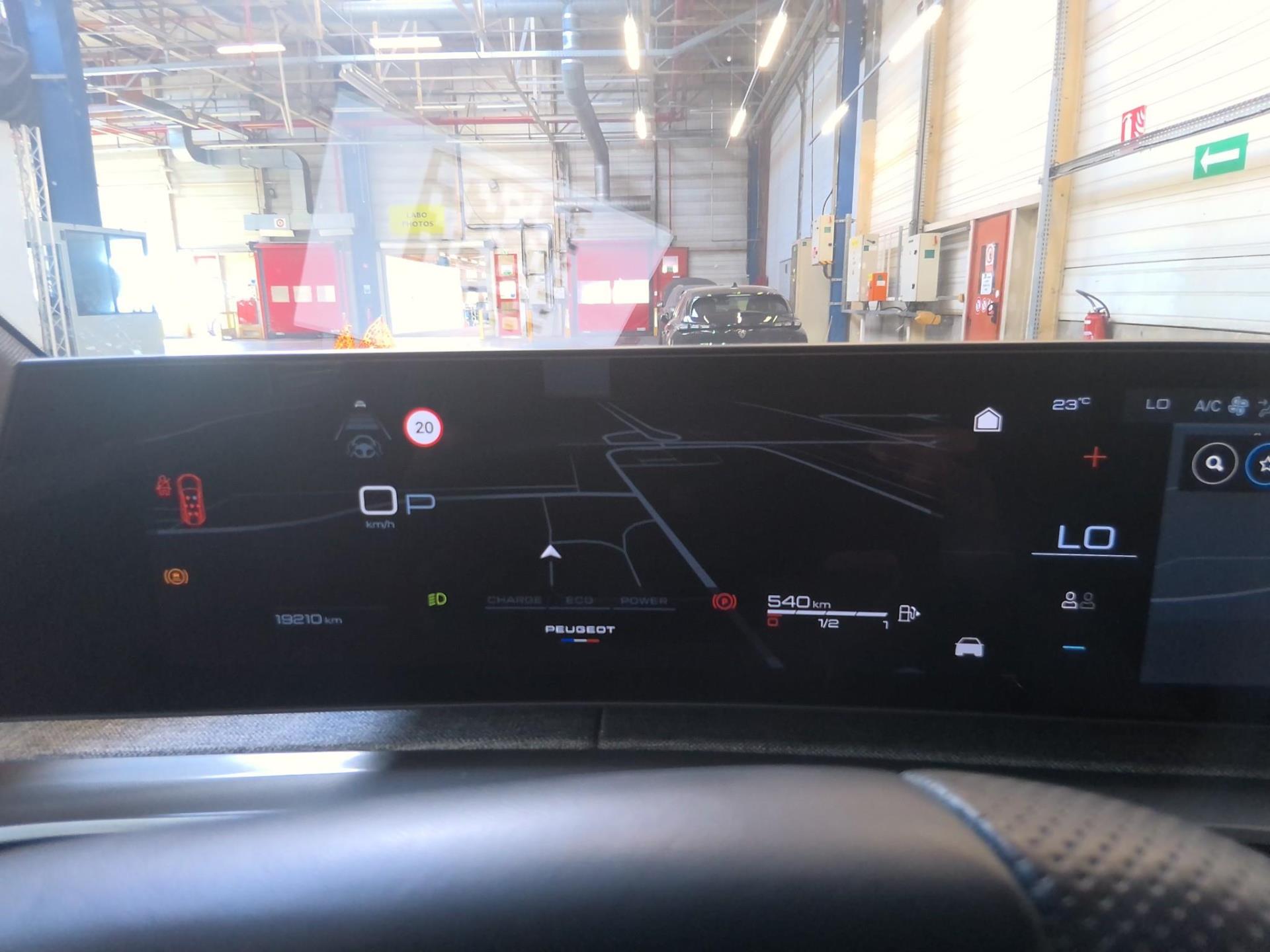 Peugeot 5008 Hybrid 145 ch e-DCS6 GT 2025