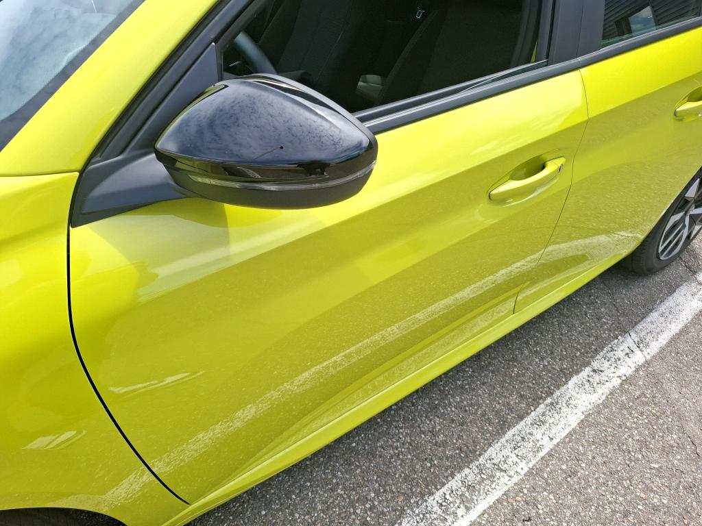 Peugeot 208 Hybrid 110 ch e-DCS6 Style 2025
