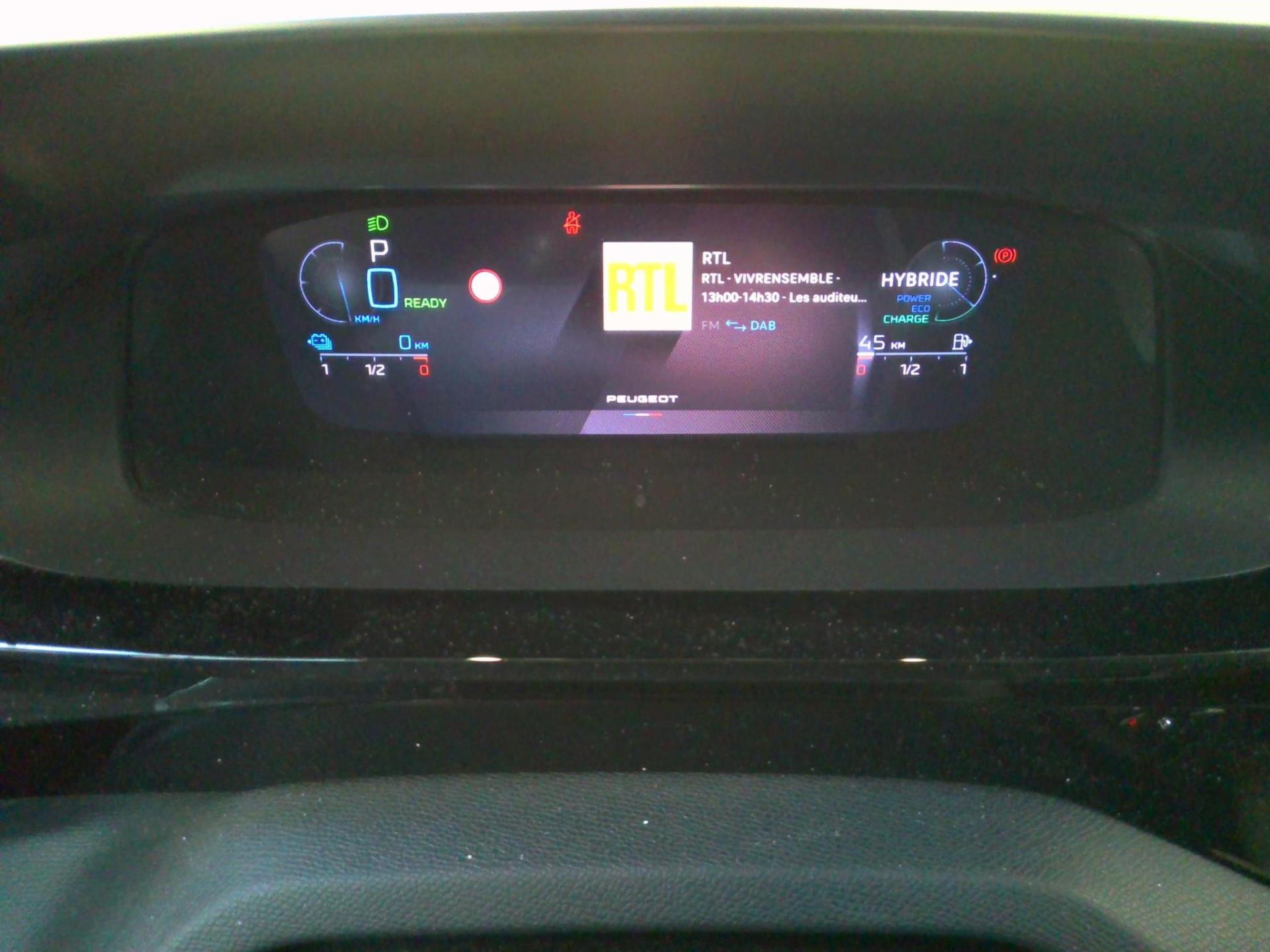 Peugeot 408 PHEV 225 e-EAT8 GT 2023