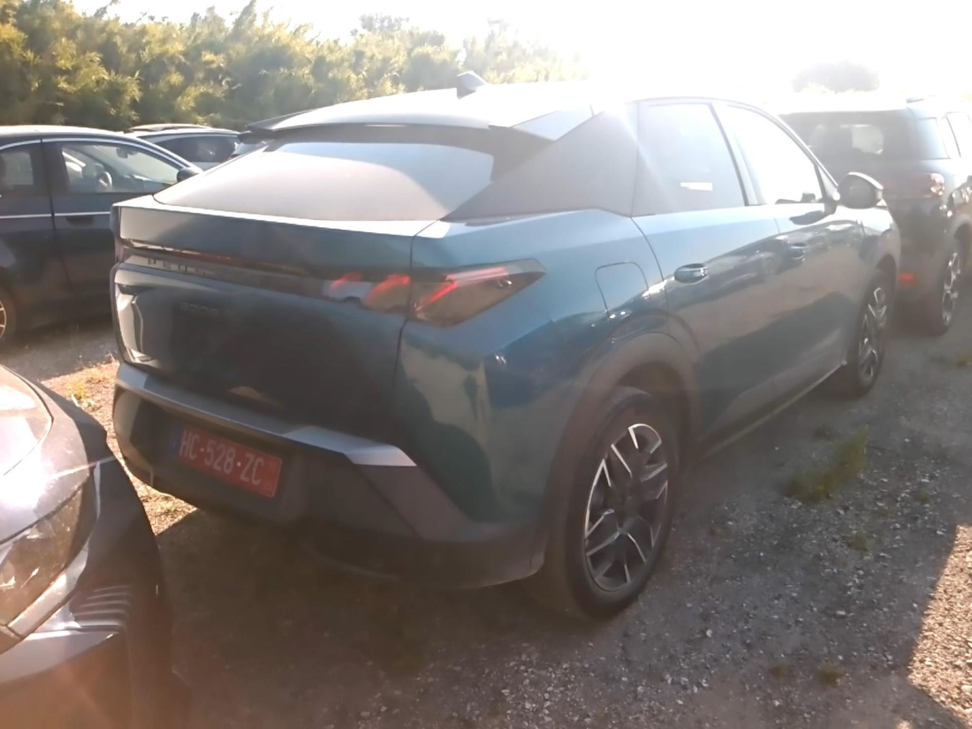 Peugeot 3008 Hybrid 145 e-DCS6 GT 2025