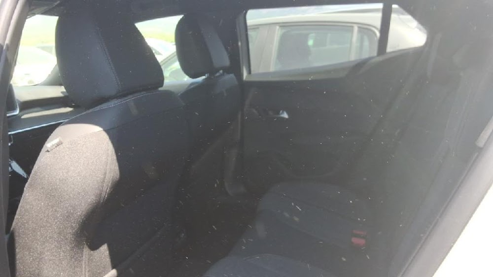 Foto Peugeot 2008 11