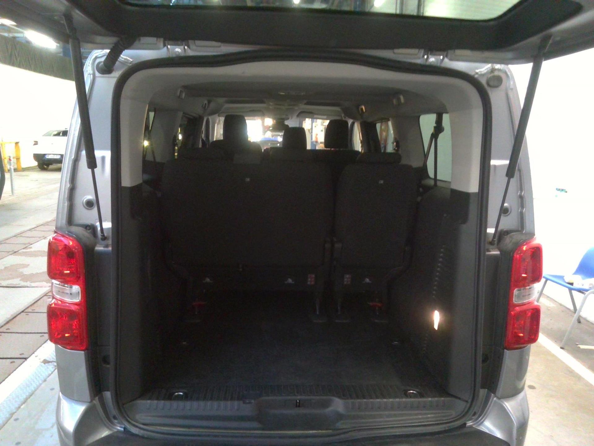 Citroen SpaceTourer XL BlueHDi 180 S&S EAT8 Business 2024