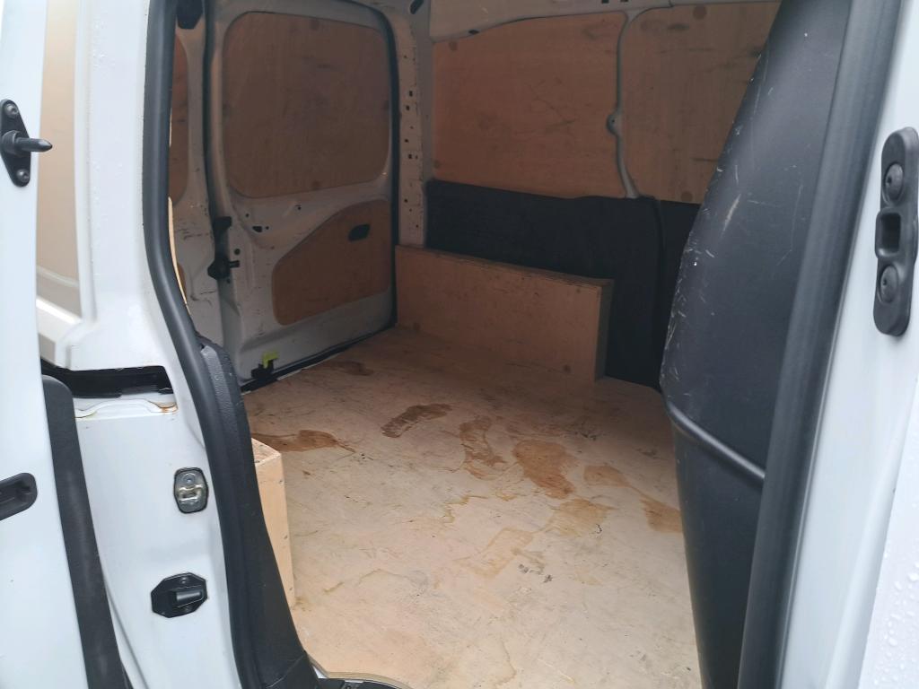 Peugeot PARTNER FOURGON STANDARD 650 KG BLUEHDI 100 S&S BVM5 ASPHALT 2020