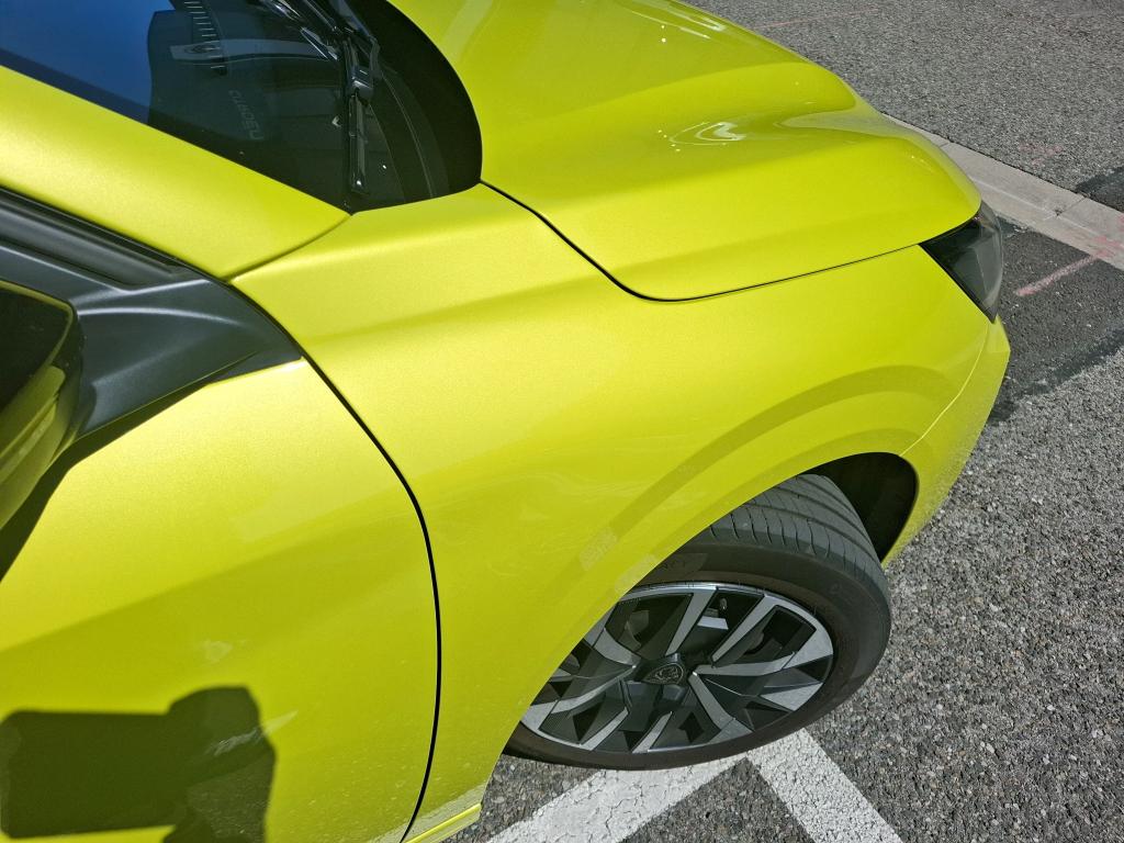 Peugeot 208 Hybrid 110 ch e-DCS6 Style 2025