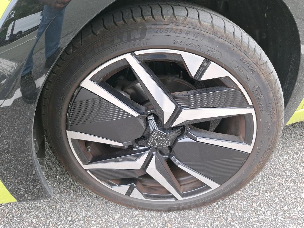 Peugeot 208 Hybrid 110 e-DCS6 GT 2025