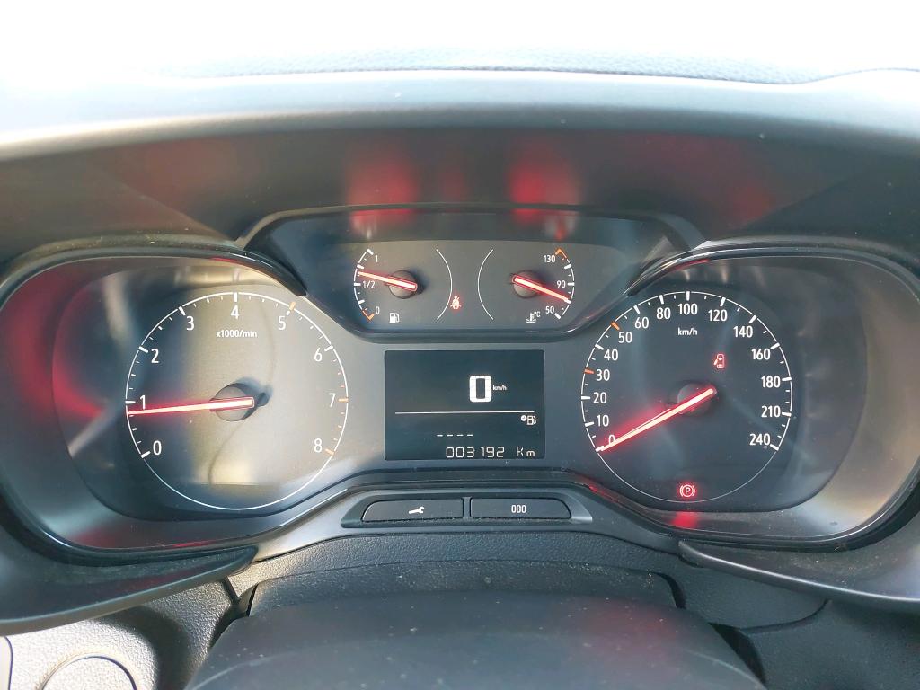 Opel COMBO CARGO 1.5 100 CH S/S L1H1 BVM5 STANDARD PACK CLIM 2021